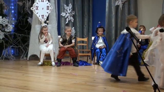 Новогодний Утренник 2017 смотреть онлайн