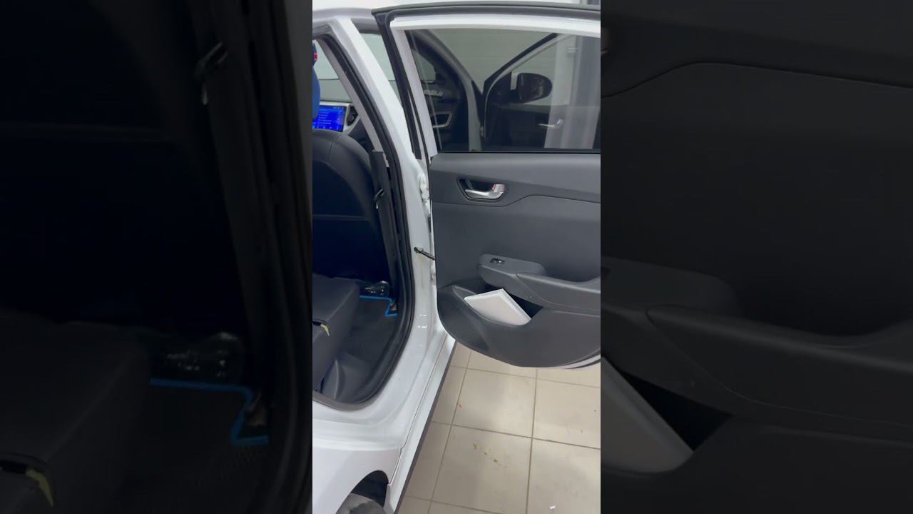 Обалденная аудиосистема в Hyundai Solaris #hyudai #music#automobile #автостиль смотреть онлайн