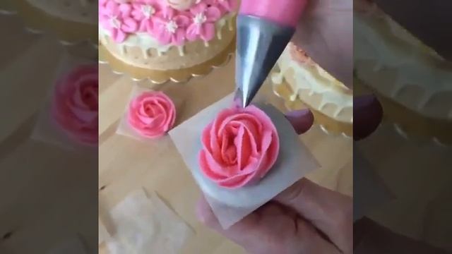 Кремовые цветы техника смотреть онлайн