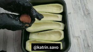 Кабачки с фаршем в духовке / рецепт я назвала ГУСЕНИЧКИ