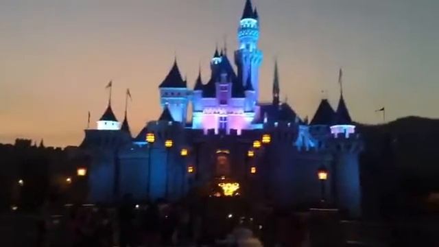 Диснейленд Гонг Конг. #drongogo смотреть онлайн