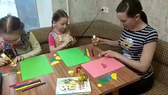 Аппликация " Забавный петушок" смотреть онлайн