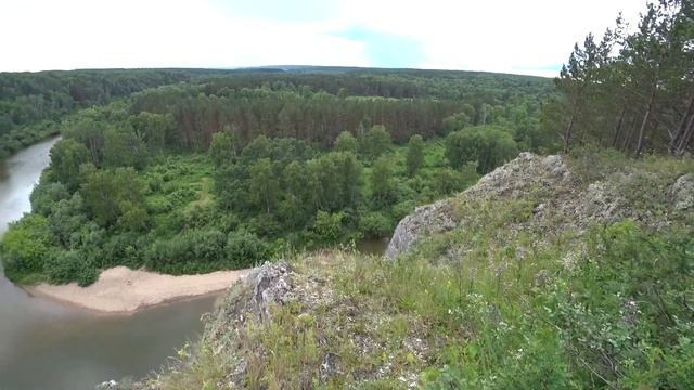 Летом на Камне смотреть онлайн