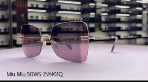 В салоне StockOptika распаковка и обзор женских солнцезащитных очков Miu Miu 50WS ZVN01Q из Италии