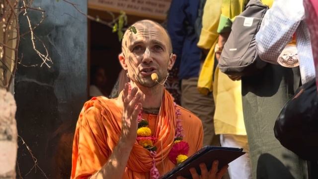 ⭐️ Секреты Вриндавана. Самадхи Прабходананда Сарасвати. Харинама-тур 2023.10.29 смотреть онлайн