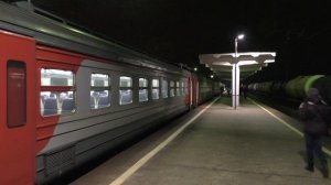 Электропоезд ЭД4М-0449 станция Петелино