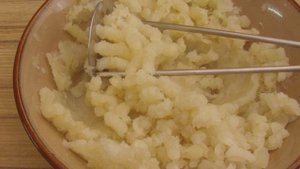 Вареники на молоке с картошкой