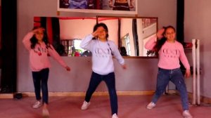 Nathan Evans _ wellerman / easy kids dance