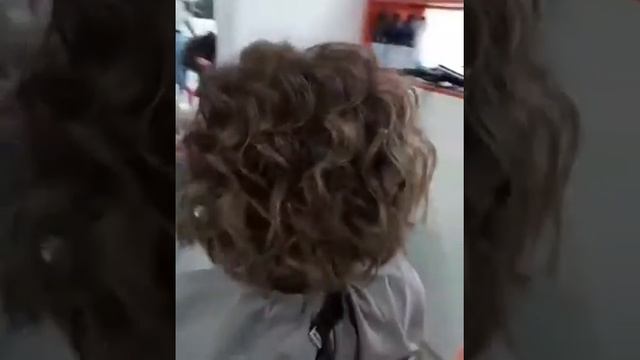 Нежные локоны на короткие волосы смотреть онлайн