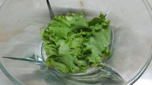 Салат из сердца помидора с французским соусом