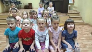 Бежали бегемотики
