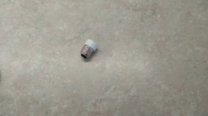 Переходник для лампочки с E27 на E14