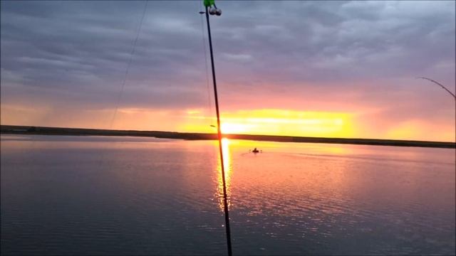 Рыбалка на озере Тастак ! Астана . смотреть онлайн