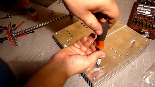 Восстановление резьбы в алюминии резьбовыми втулками смотреть онлайн