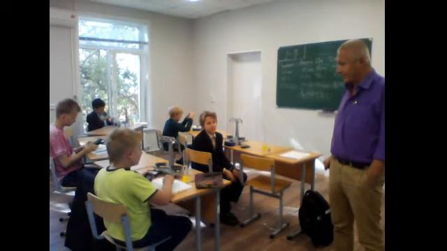 Экспериментальная физика с Дмитрием Богомоловым. Урок 2. смотреть онлайн