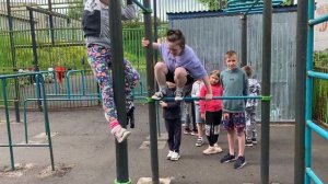 Русский ниндзя дети полоса препятствий на площадке
