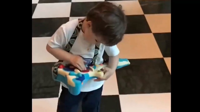 ДЕТИ ПУГАЧЕВОЙ И ГАЛКИНА_ Только Гарри! Все видео про сына Пугачевой и Галкина Гарри в одном ролике! смотреть онлайн