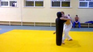 Архивное видео! Отработка технике бросков с тренировочным манекеном