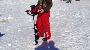 Мотоледобур Mora Ice Honda 33cc 4T - осмотрели, завели, работаем (Strikemaster, 2013г.)