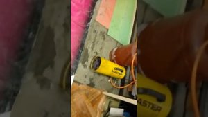 Потолок в гараже из баннеров