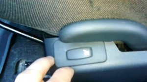 Видео: Как включить подогрев сидений в ЛАДА ЛАРГУС (LADA LARGUS)?