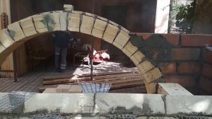 уличный мангал с печью в один дымоход