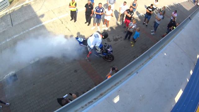 Sebastian "Zioło" Zieliński Mistrzem Polski klasy Supersport смотреть онлайн