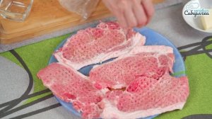 Только вкуснейшее мясо и ничего лишнего – насыщенные отбивные из свинины! Блюдо на ужин!