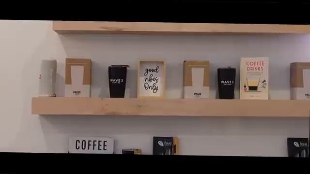 VLOG: NEW THINGS ARE HAPPENING + GETTING TO A ROUTINE + KEVIN HART MOVIE PREMIERE + NEW HOME DECOR смотреть онлайн