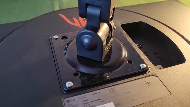 Дооборудовал свой рабочий стол , штатив для микрофона и мониторов смотреть онлайн