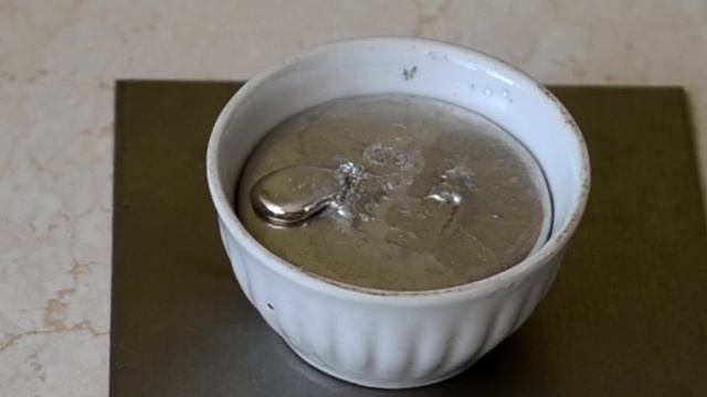 Висмут. Свойства металла. Диамагнитная левитация. Гейзер из металла. смотреть онлайн