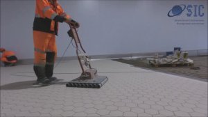 SIC - Промышленные полы. Футеровка. Виброукладка кислотоупорной плитки Argelith. Химстойкие полы.