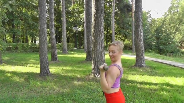 Тренировка с Гантелями для девушек КОМПЛЕКС УПРАЖНЕНИЙ для рук#ЕлизаветаАйнагоз