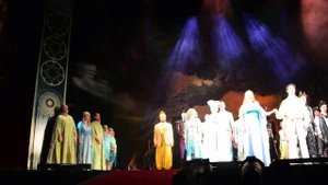 2016.03.Венгрия.Будапешт.Театр оперетты.Рок-оперетта. Победивший дьявола-финал на бис
