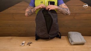Рюкзак Thule Vea 17L Black за 60 секунд