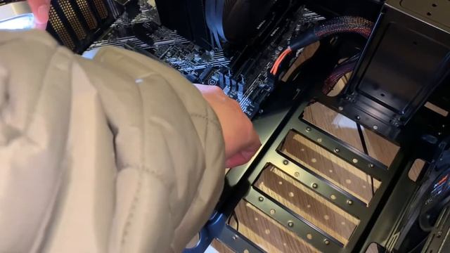 PC building: Intel i9-10850K, Asus Z490-P Prime & Be Quiet! Pure Base 600 смотреть онлайн