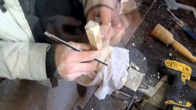 3-х ярусная тележка под цветы. Деревянные колеса своими руками.