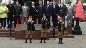 трио песня "пора в путь дорогу"