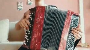 ЩЕКА НА ЩЕКУ ШАРЛОТ НА БАЯНЕ