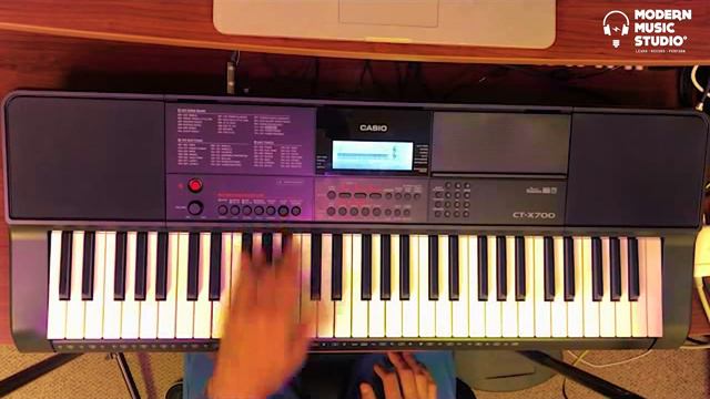 Casio CT-X700 Unboxing & Setup - Our Most Recommended Beginner Keyboard - Modern Music Studio смотреть онлайн