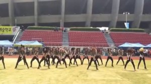 Танец студентов