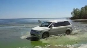 Мицубиси Шариот грандис 4 везде.