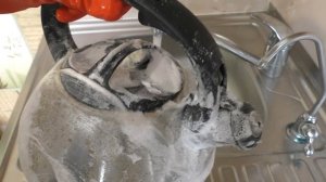 СУПЕР способ ОЧИСТИТЬ  чайник//КАК УДАЛИТЬ  НАГАР и ЖИР за 3 минуты//СУПЕРПАСТА для посуды//