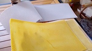 Почему вощина хрупкая при ее изготовлении в домашних условиях