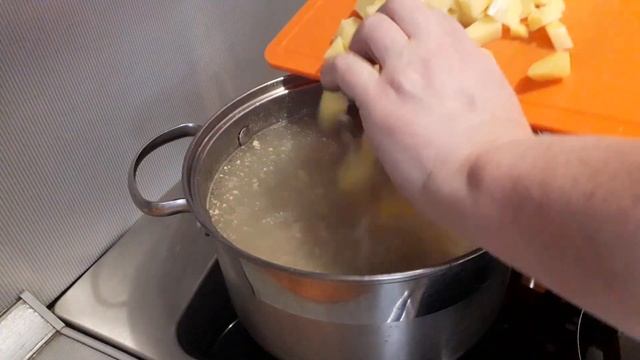 Перловый день. Как приготовить рассольник. Как приготовить вкусную перловку. смотреть онлайн