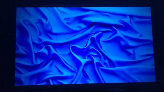 Vankyo LEISURE 3 Бюджетный LED LCD Мини Проектор Хорошая Яркость, Контраст и Цвета Обзор смотреть онлайн