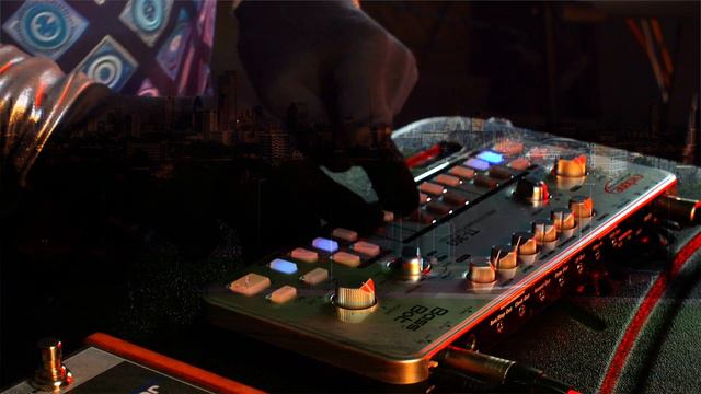 Song of Hope - Human Robots - Minilogue Xd, Cyclone TT-303 Live смотреть онлайн