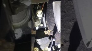 постоянно горят стоп огни на Лада калине