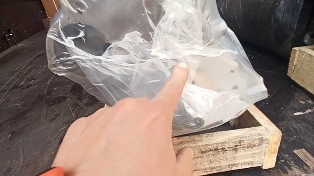 Отправка 3-х двигателей ТК "Деловые линии" от 14.10.2021 смотреть онлайн