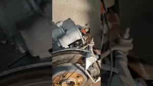Easy replace rear brakes pads with electronic parking brake (epb) without disambre ebp